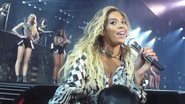 Beyoncé interrompe show para cantar parabéns a fã - Reprodução/YouTube