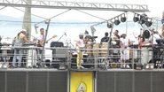Bell Marques desfila em trio elétrico em lado do Chiclete com Banana - Léo Franco/AgNews