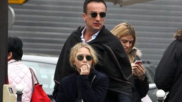 Mary-Kate Olsen e Olivier Sarkozy - Grosby Group
