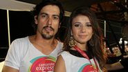 Paula Fernandes namora em camarote de Salvador - Wesley Costa / AgNews
