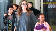 Angelina Jolie e filhos - The Grosby Group