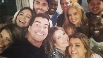 Fernanda Souza ganha festa surpresa - Reprodução / Instagram