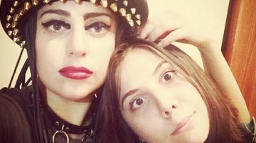 Lady Gaga mostra foto ao lado da irmã e semelhança chama a atenção - Instagram/Reprodução