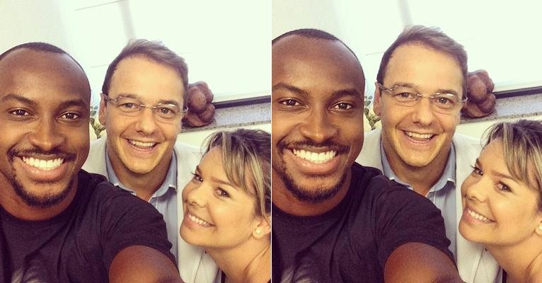 Thiaguinho e Fernanda Souza posam com Dr. Gê, do BBB - Reprodução / Instagram