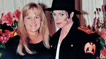 Debbie Rowe e Michael Jackson - GrosbyGroup
