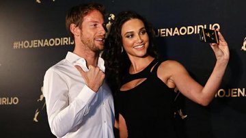 Jenson Button e Débora Nascimento - Manuela Scarpa / Photo Rio News