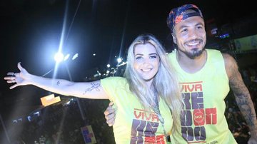 Aline e Fernando curtem micareta na Bahia - Fred Pontes/Divulgação