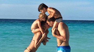 Gisele Bündchen e Tom Brady com os filhos Benjamin e Vivian - Instagram/Reprodução