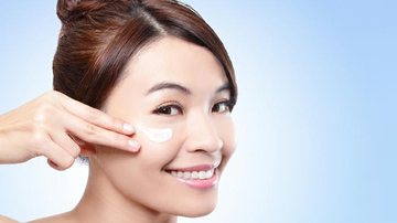 Saiba como usar maquiagem com protetor solar - Shutterstock