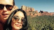 Vanessa Hudgens e o namorado - Reprodução / Instagram