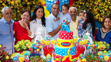 Denílson e Luciele di Camargo celebram o aniversário do filho, Davi - Manuela Scarpa/Brazil News