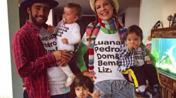 Luana Piovani posa com a família - Instagram/Reprodução