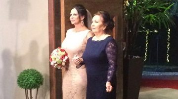 Eliana promove casamento de Gretchen com Carlos Marques - Divulgação/ SBT