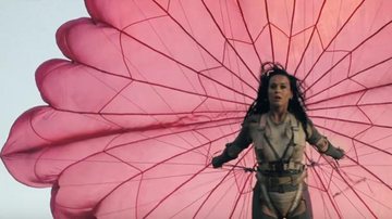 Katy Perry lança novo clipe de 'Rise' - Reprodução