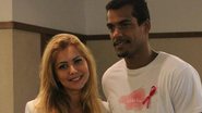 Simone Soares e Marcelo Melo em prol do Outubro Rosa - Divulgação