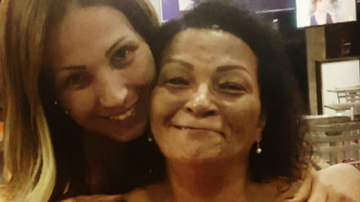 Valesca faz emocionante homenagem para a mãe, Dona Regina - Reprodução Instagram