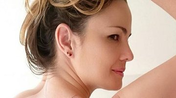 Carolina Kasting mostra linda tatuagem nas costas - Instagram/Reprodução