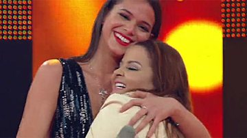 Maiara & Maraísa brincam na TV com Bruna Marquezine - Reprodução TV Globo