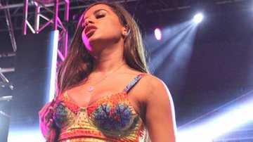 Anitta faz show sensual no Rio de Janeiro - Thyago Andrade/ Brazil News