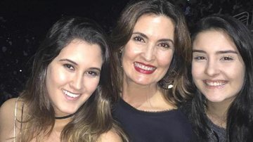 Beatriz, Fátima Bernardes e Laura - Reprodução / Instagram