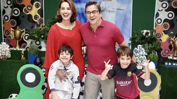 Suzy Rêgo celebra os oito anos de seus filhos gêmeos - Manuela Scarpa/Brazil News