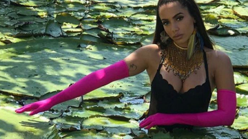 Anitta grava clipe na floresta amazônica - Instagram/Reprodução