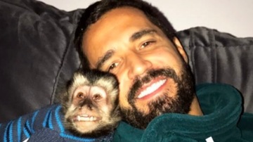 Latino comemora 5 anos do seu macaco de estimação - Reprodução/Instagram