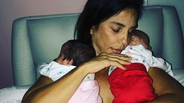 Ivete Sangalo com as filhas gêmeas, Marina e Helena - Reprodução / Instagram
