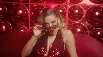 Anitta lança clipe em festa e decepciona fãs com atraso - Reprodução