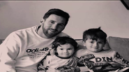Lionel Messi e seus filhos, Thiago e Mateo - Reprodução / Instagram
