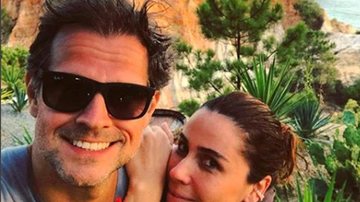 Giovanna Antonelli dá beijão no marido - Reprodução/Instagram