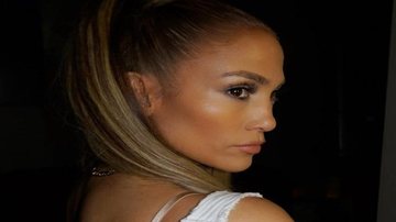 Jennifer Lopez teve dificuldade em eliminar os pães - Reprodução/ Instagram