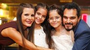 Flávia Camargo, Luciano Camargo e filhas, Helena e Isabella - Reprodução/Instagram