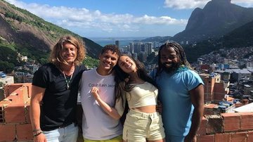 Danrley apresentou a comunidade carioca para os amigos - Reprodução/Instagram