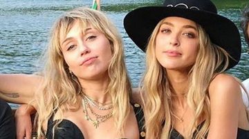 Kaitlynn Carter e Miley Cyrus durante viagem romântica para a Itália - Foto/Instagram