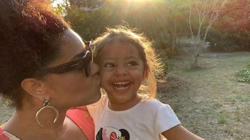 Juliana Alves encanta com declaração para a filha, Yolanda - Instagram