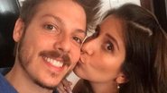 Nataly Mega e Fábio Porchat compartilham clique romântico - Foto/Instagram
