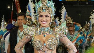 Lívia Andrade estreia como rainha de bateria na Paraíso do Tuiuti - Thyago Andrade/Brazil News