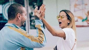 Anitta 'apaga' ex-marido de foto com J-Balvin - Reprodução/Instagram