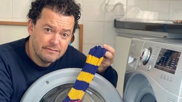 Fernando Rocha pede socorro para lavar roupa e diverte a web - Reprodução/Instagram