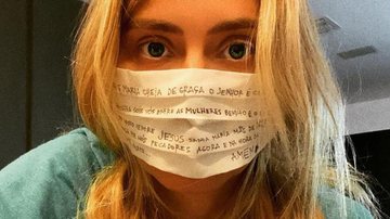 Carolina Dieckmann mostra máscaras que tem feito para doação - Reprodução/Instagram
