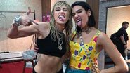 Dua Lipa compartilha cliques com Miley Cyrus em estúdio - Reprodução/Instagram