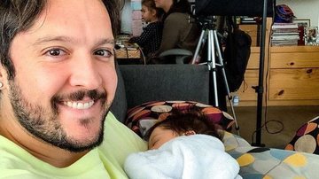 André Vasco encanta ao mostrar rotina matinal da família - Reprodução/Instagram