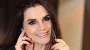 Luiza Ambiel renova o bronzeado de biquíni fio dental - Reprodução/Instagram