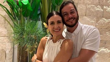 Namorado de Fátima Bernardes faz piada com look dela - Reprodução/Instagram