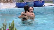BBB21: Gil e Juliette pulam na piscina e celebram trajetória - Reprodução/TV Globo