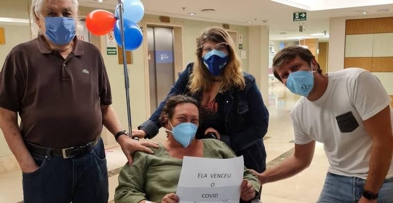 Bárbara Bruno recebe alta hospitalar após vencer a Covid-19 - Reprodução/Instagram