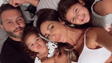 Bella Falconi posta clique encantador ao lado da família - Reprodução/Instagram