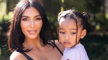 Kim Kardashian flagra a filha em seu closet e se diverte - Reprodução/Instagram