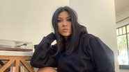 Kourtney Kardashian aposta em decote poderoso em clique - Foto/Instagram